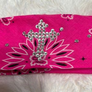 Hav a Hank handkerchief.